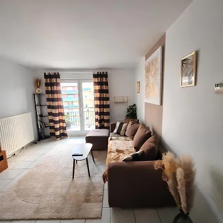 Apartmán T3 Spacieux Hyper-centre - Familles & Pros - Geneve A 5 Min